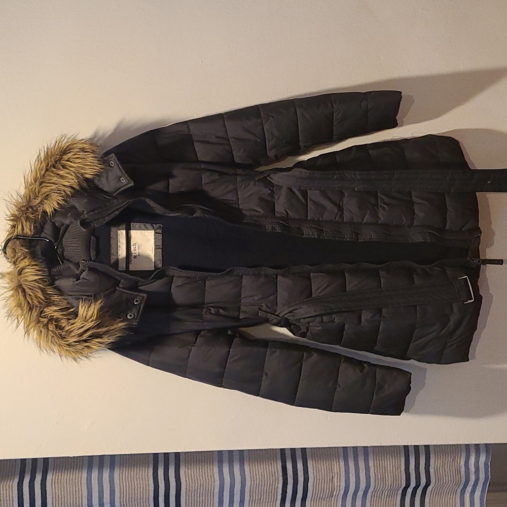 Abercrombie & Fitch Long Belted Puffer Coat